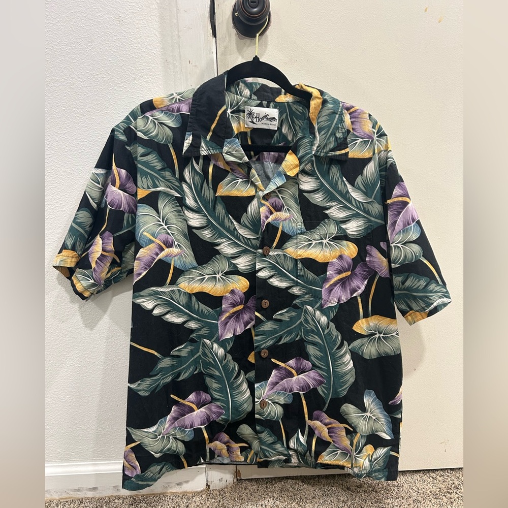 Howie floral Hawaiian shirt, M/L